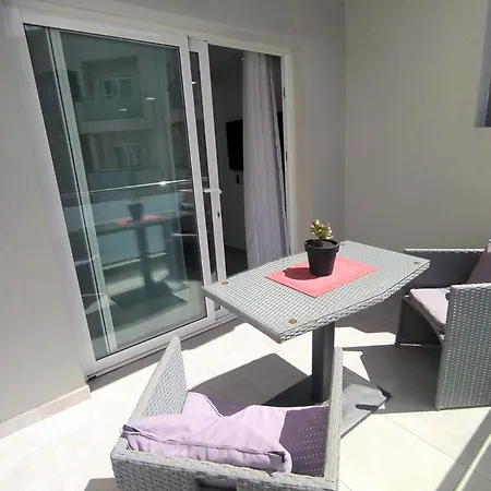 Rizi Sun Apartamento Corralejo